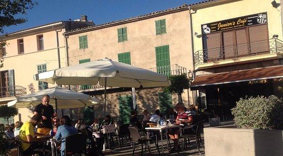 Junior's Cafe