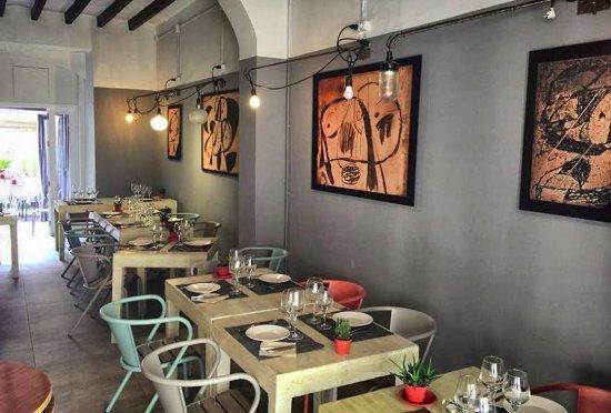 Antic Grill