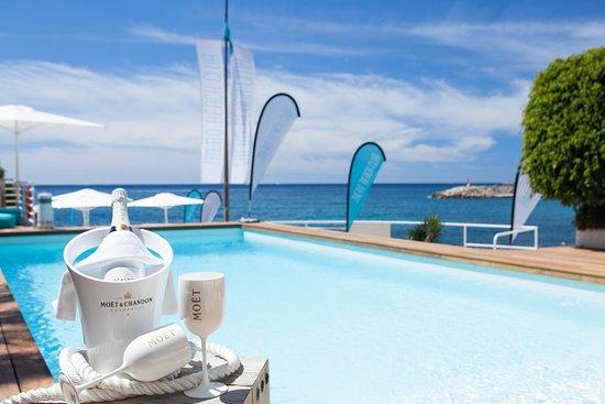 Zhero Beach Club