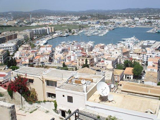 Museo Arqueológico de Ibiza y Formentera