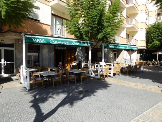 Ramon's Bar