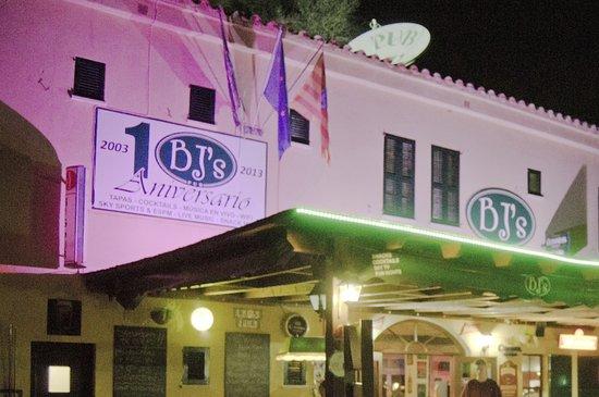 BJ's Pub