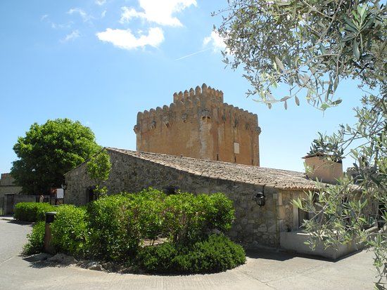 Torre De Cayamel