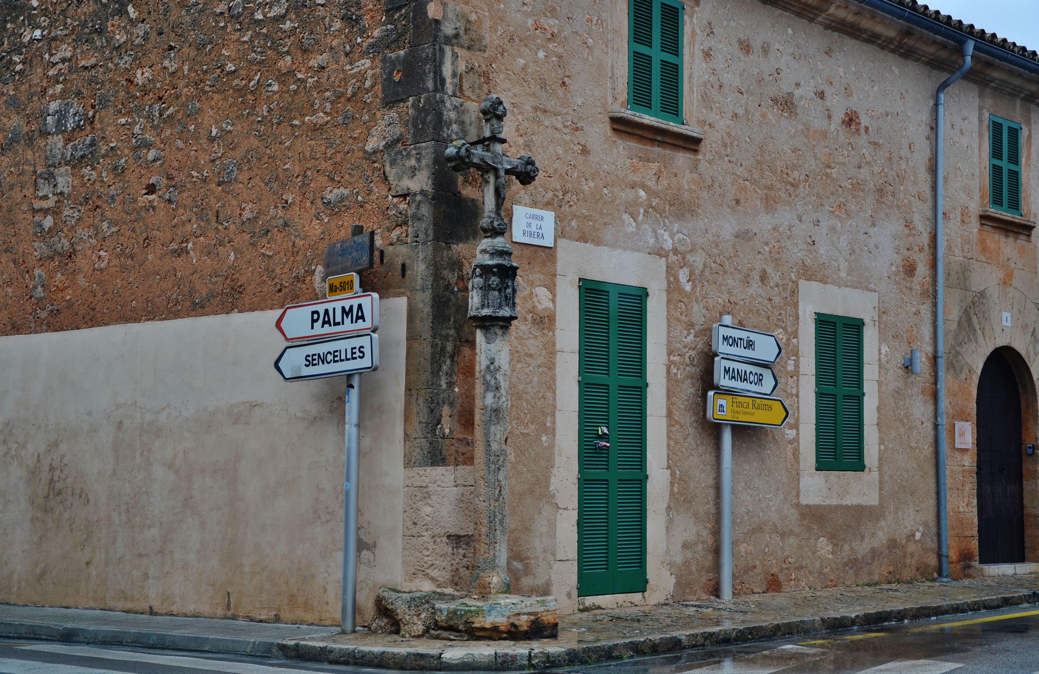 Creu D'en Massot