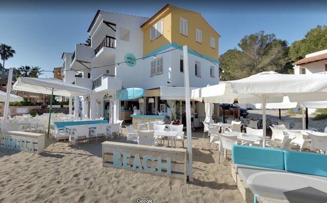 Vadella Beach Bar